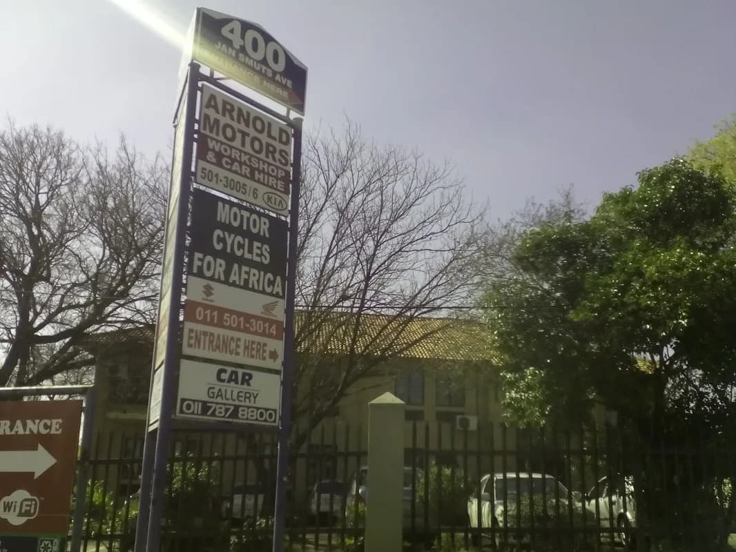 Arnolds Motor Workshop in Craighall