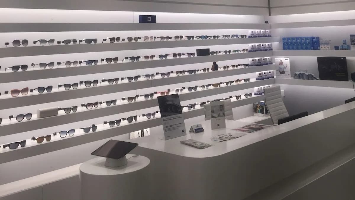 Modern Eyes Optometrist in Northcliff