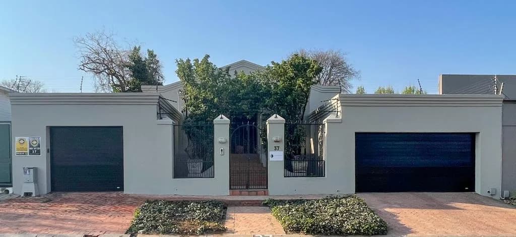 Hugo Hamity Architects in Greenside
