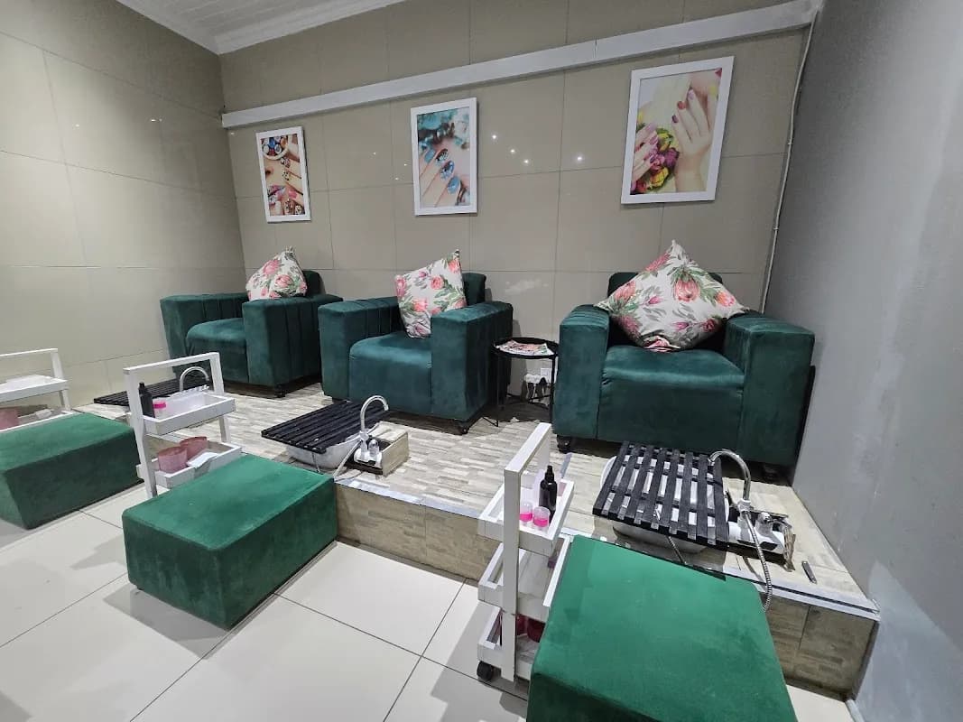 Beauties & Beasts Spa in New Germany
