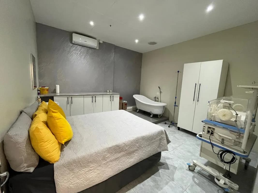 PHOENIX HEALTH CARE GROUP in Edenvale