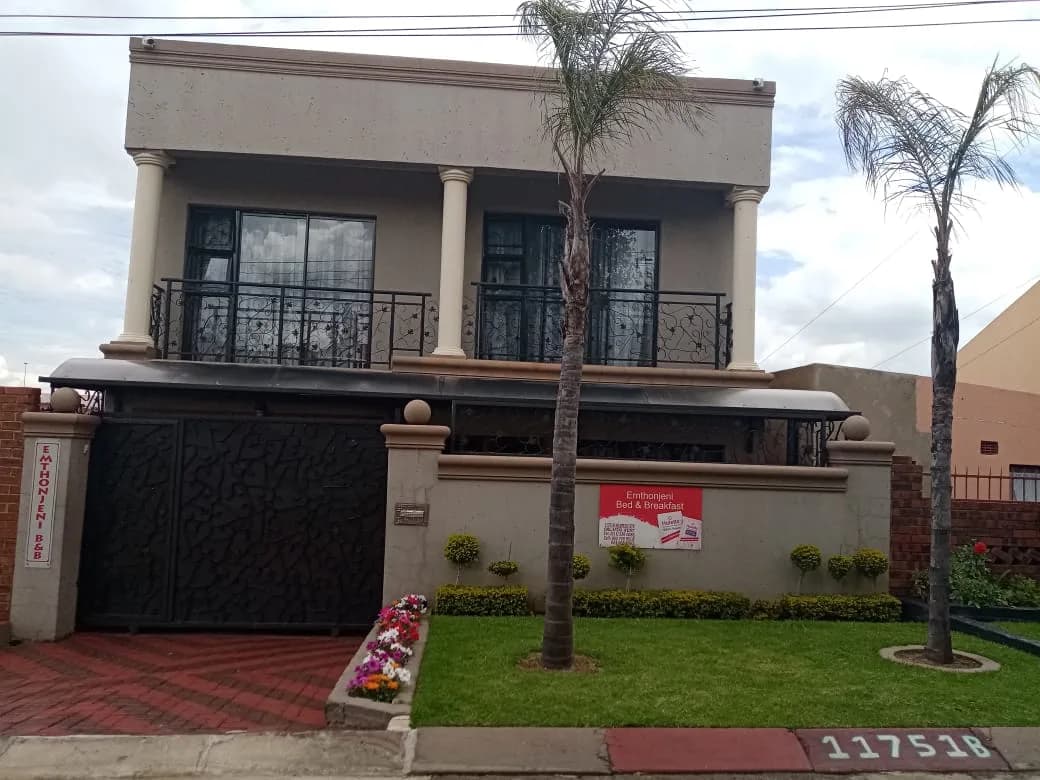 Emthonjeni Bed & Breakfast in Orlando