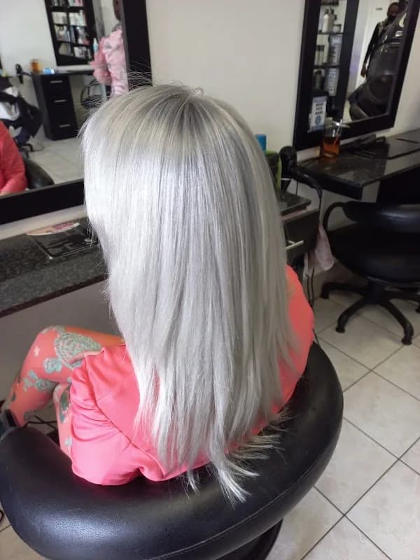Hair Junction & Beauty in Springs