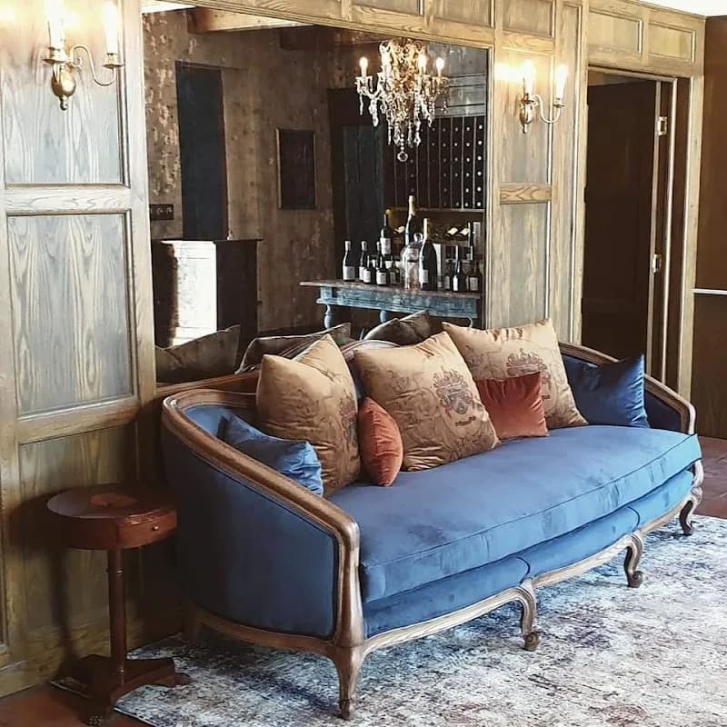 Philip Pikus Interior Design in Kenilworth