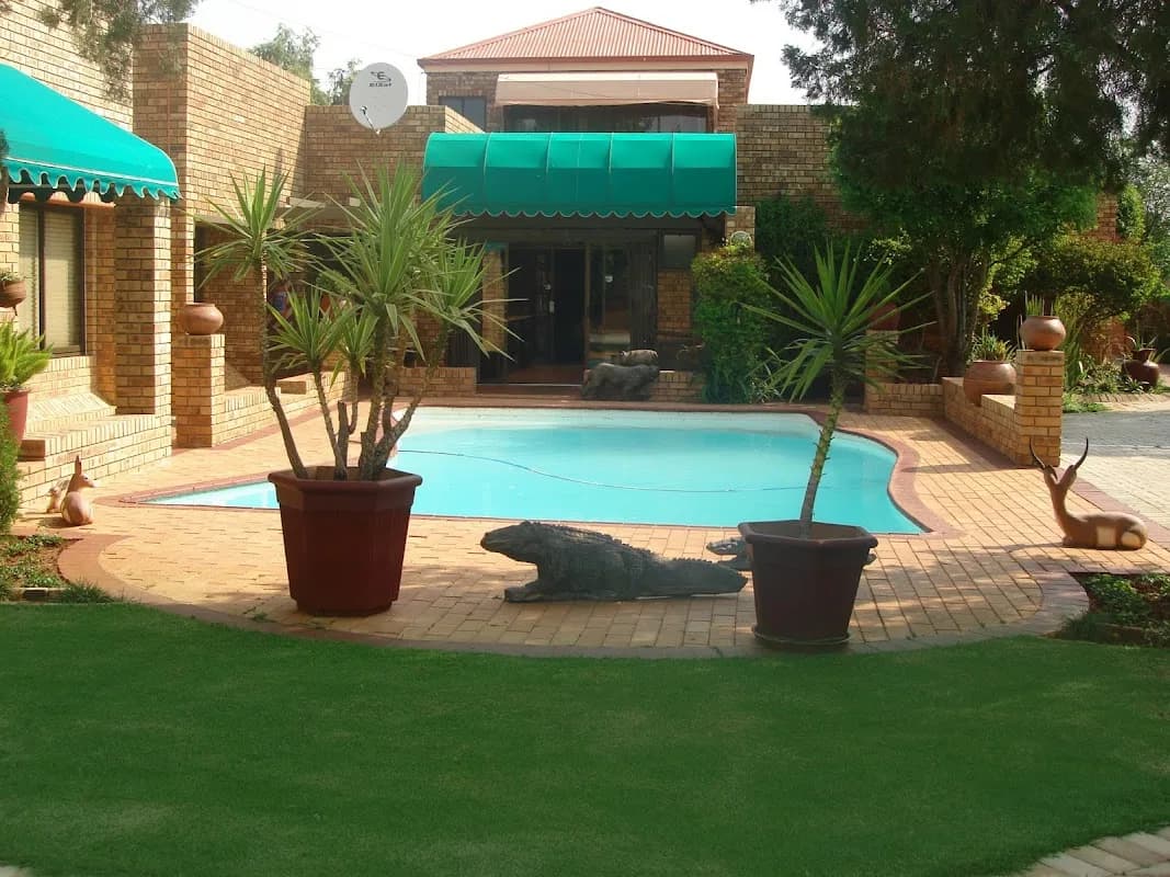 Boga Legaba Guest House in Mahikeng CBD