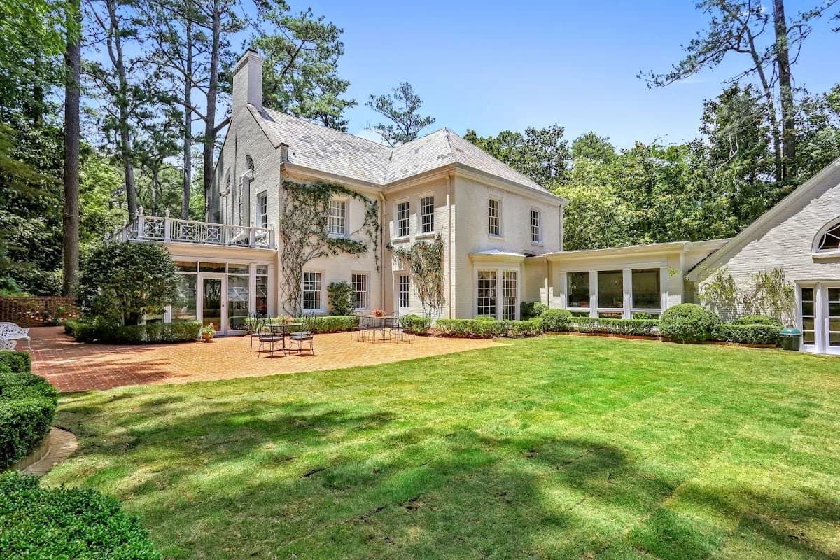 Hirsh Real Estate - Buckhead in Buckhead