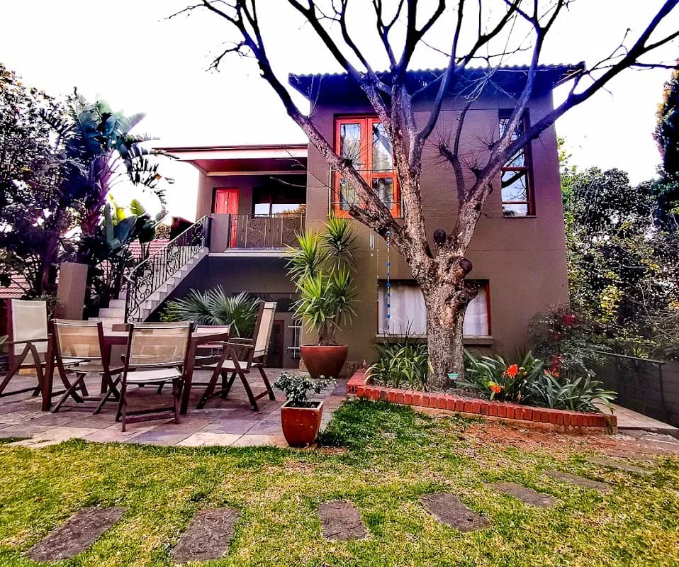 Moonflower - Self Catering Cottages in Greenside