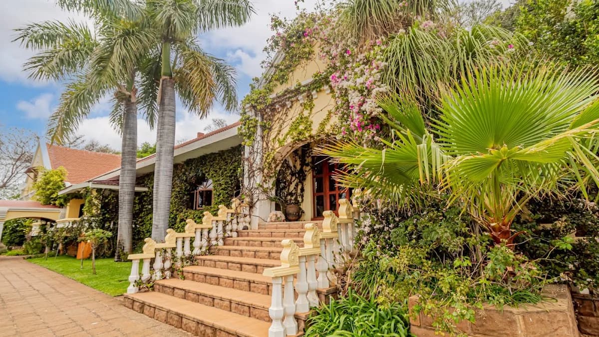 Casta Diva Boutique Hotel in The Moot