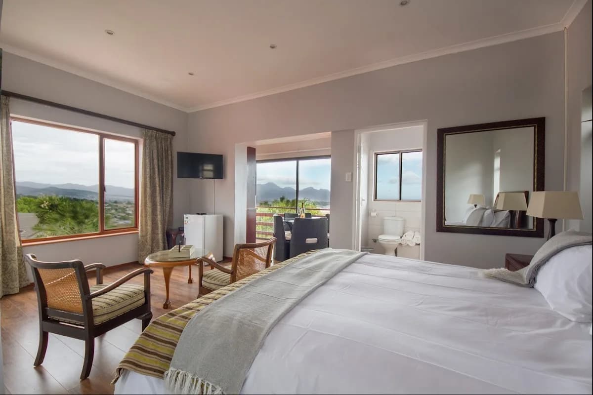 Abelia Guest House Somerset West in Somerset West CBD