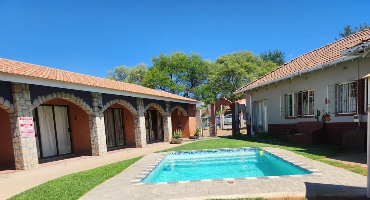 Villa Mexicana Guesthouse and Wellness Spa Kimberley in Monument Heights