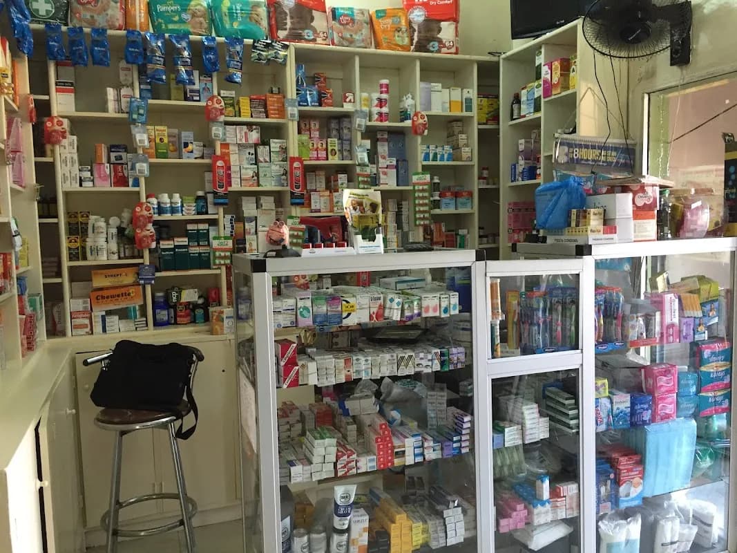 Wencol Pharmacy - Mamobi in Abelenkpe