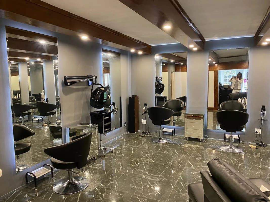 Styling Studio in Lakefield