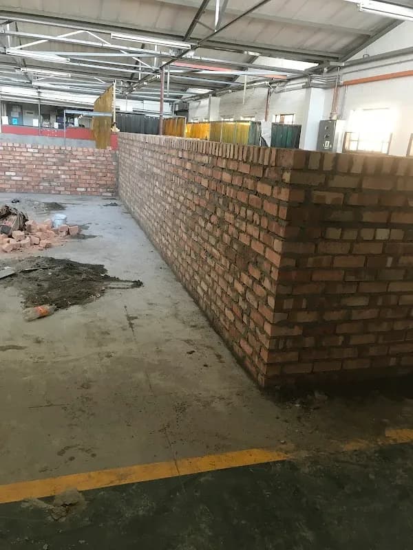 Kanguya Builders in Langa