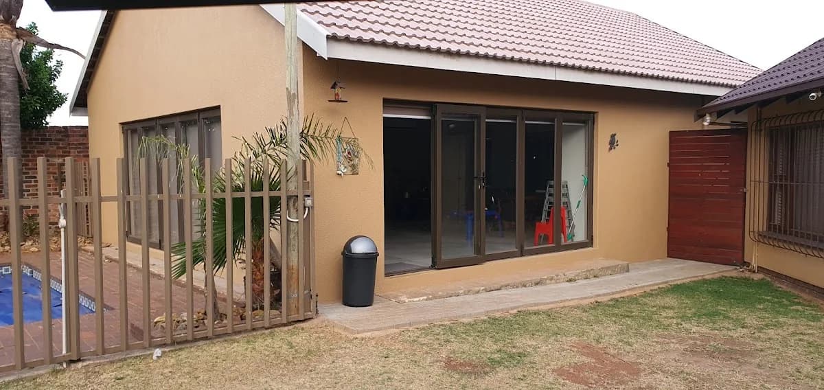 Harcourts Blue - Germiston in Germiston CBD