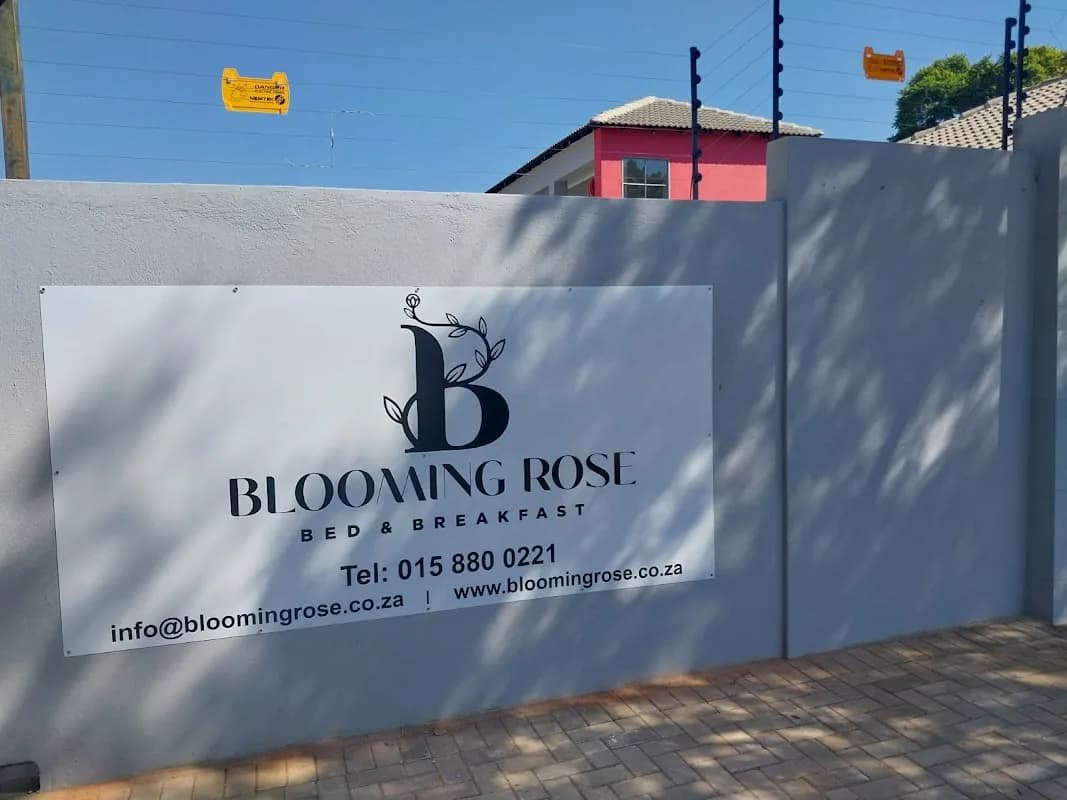 Blooming Rose Bed and Breakfast in Flora Park