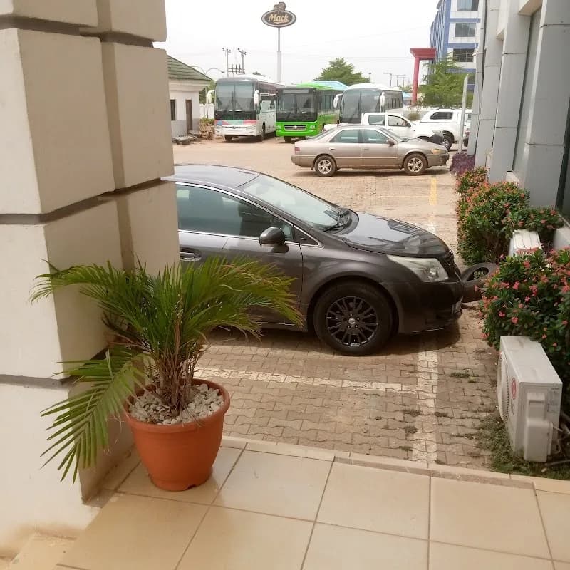 Kojo Motors in Kado