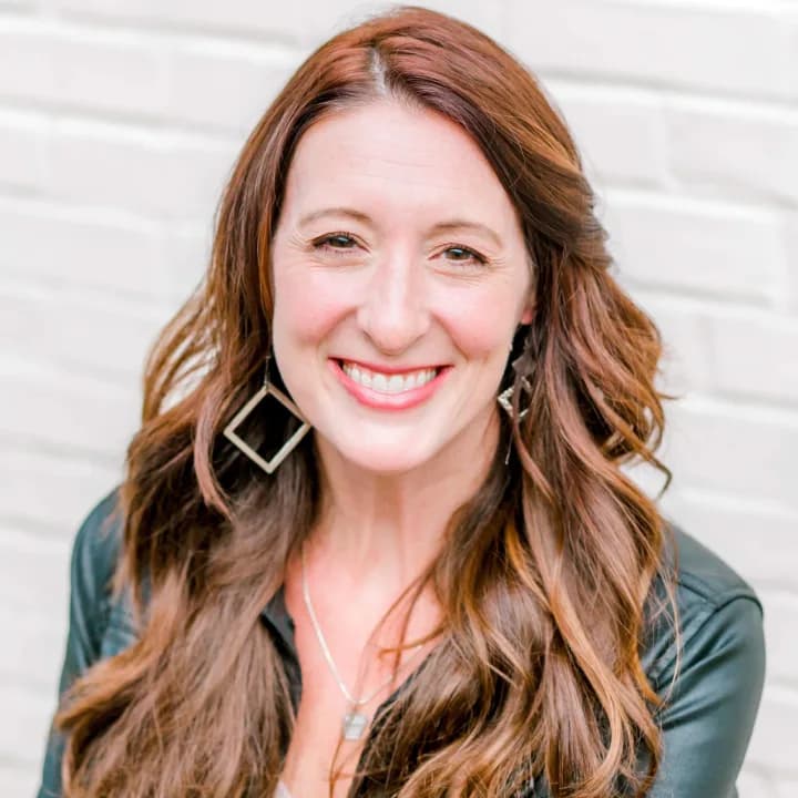 Amanda Gainey: Owner/Principal Broker Concierge Realty NWA in XNA Airport / Logistics