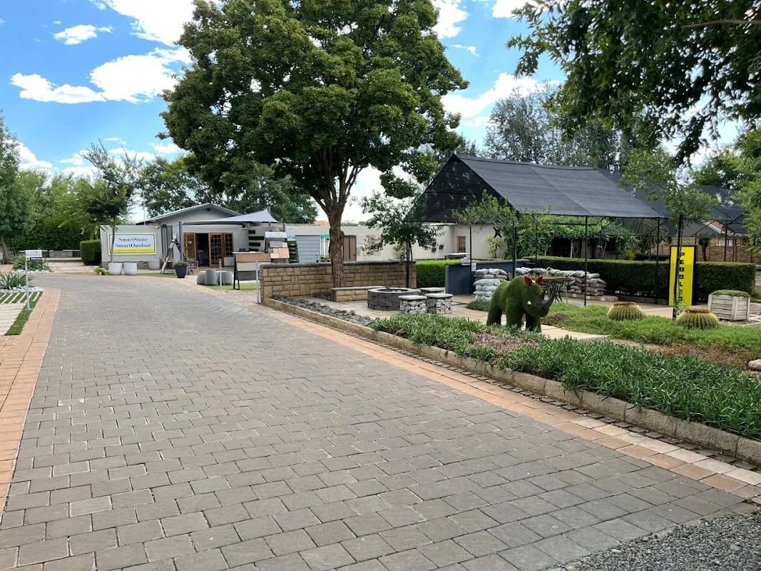 SmartStone Bloemfontein in Langenhoven Park