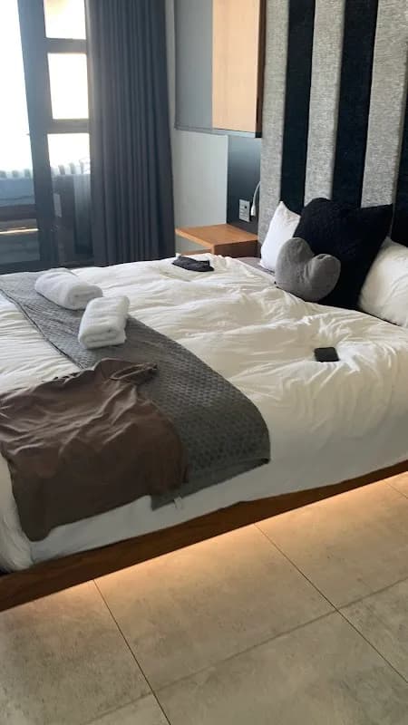 cohoster in Fourways