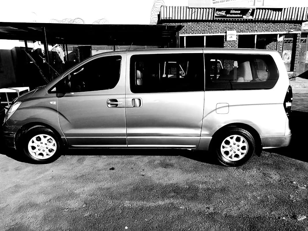 Dee's Transport Services in Attridgeville