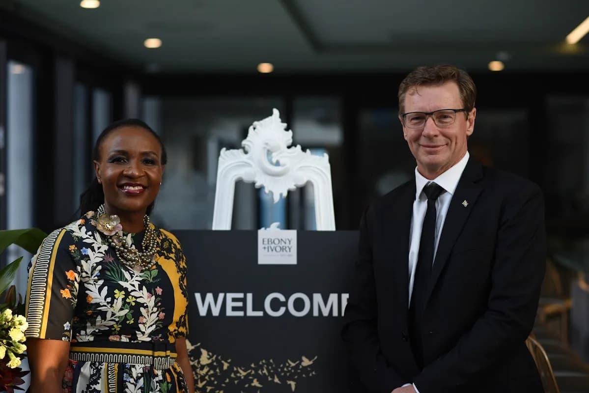 Ebony+Ivory in Generaal De Wet