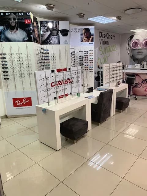 Vision Works Optometrists Victory Park in Greenside