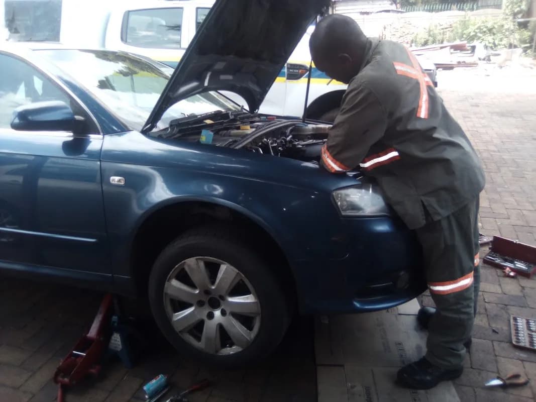 Car Clinic on Monument in Kempton Park