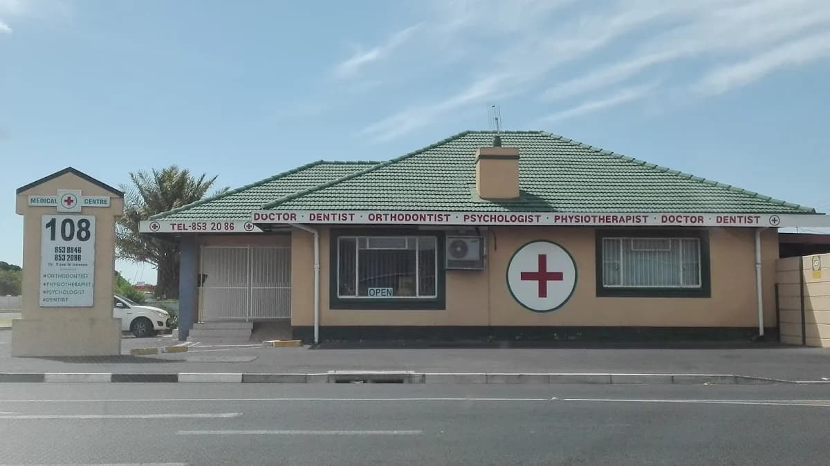 Medical Centre Dr Steve W Johnson and associates in Gordon's Bay