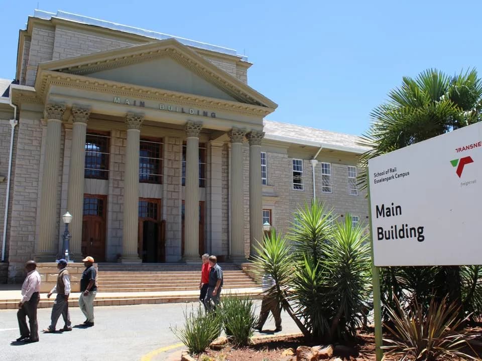 Transnet School of Rail (Esselenpark) in Esther Park
