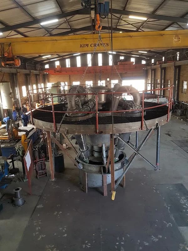 Clayville Fabrication & Engeneering in Esther Park