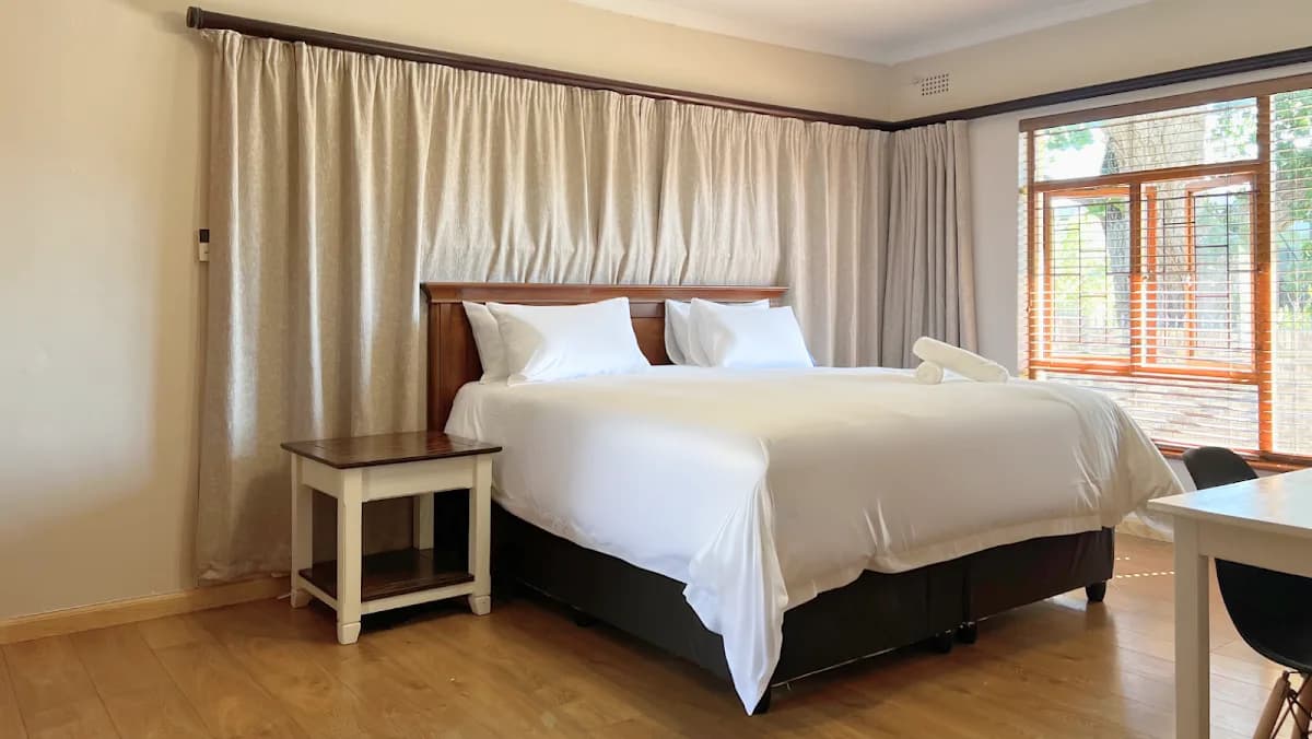 Kabana Family Home and Guest House in Bellville
