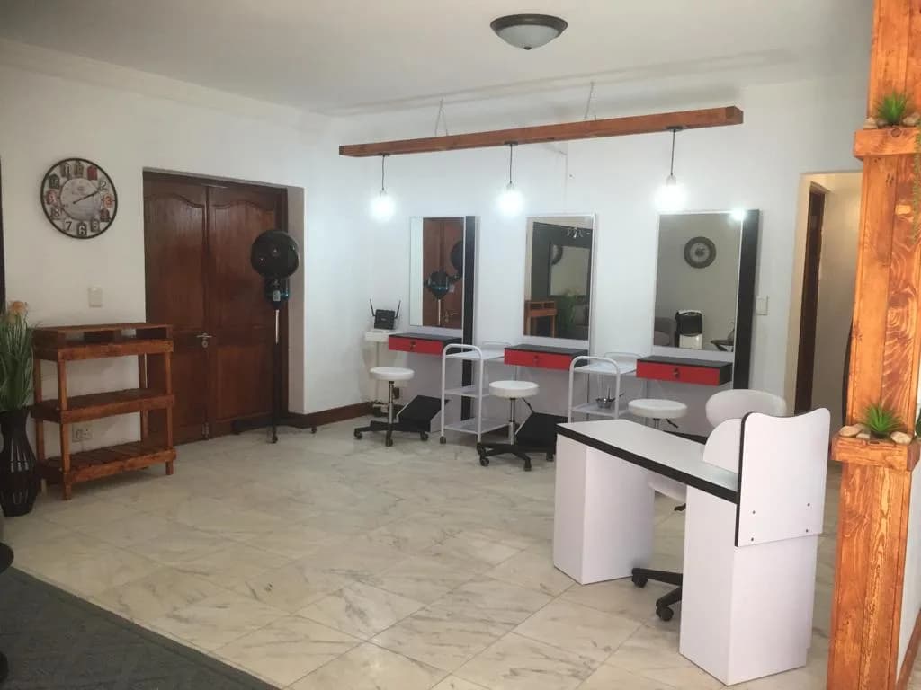 La Rose Beauty Salon&Spa in Waterkloof