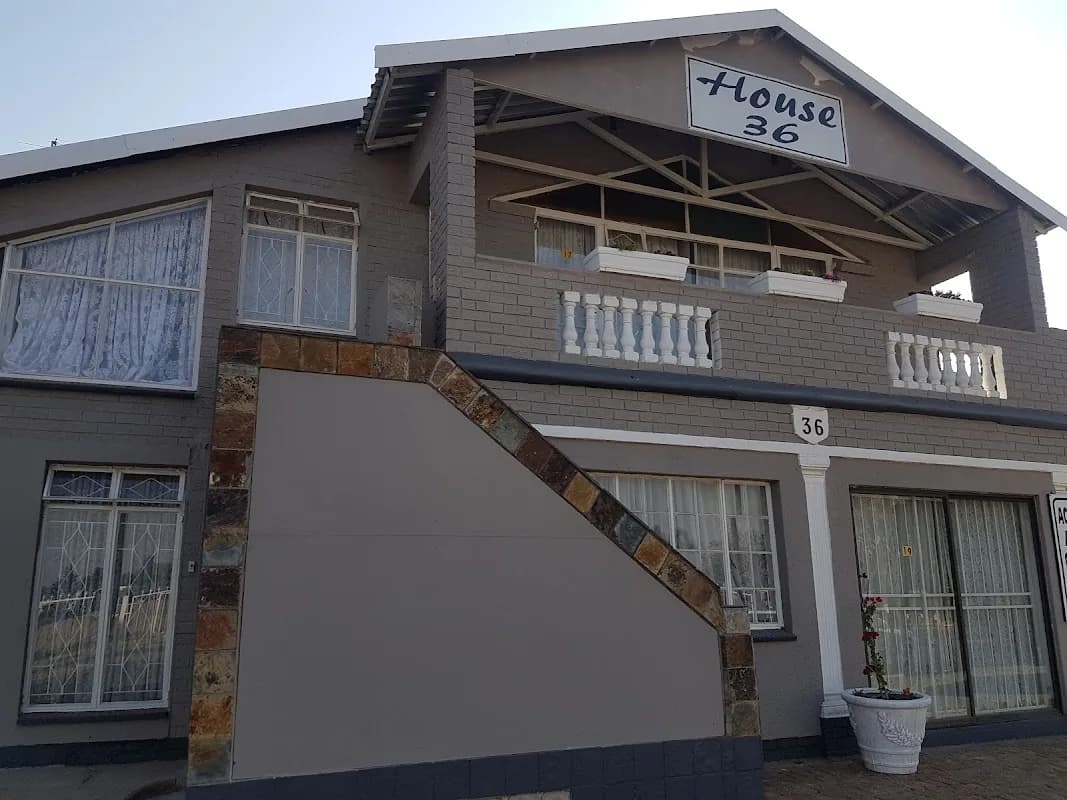 Stay At Home Airport Lodge in Kempton Park