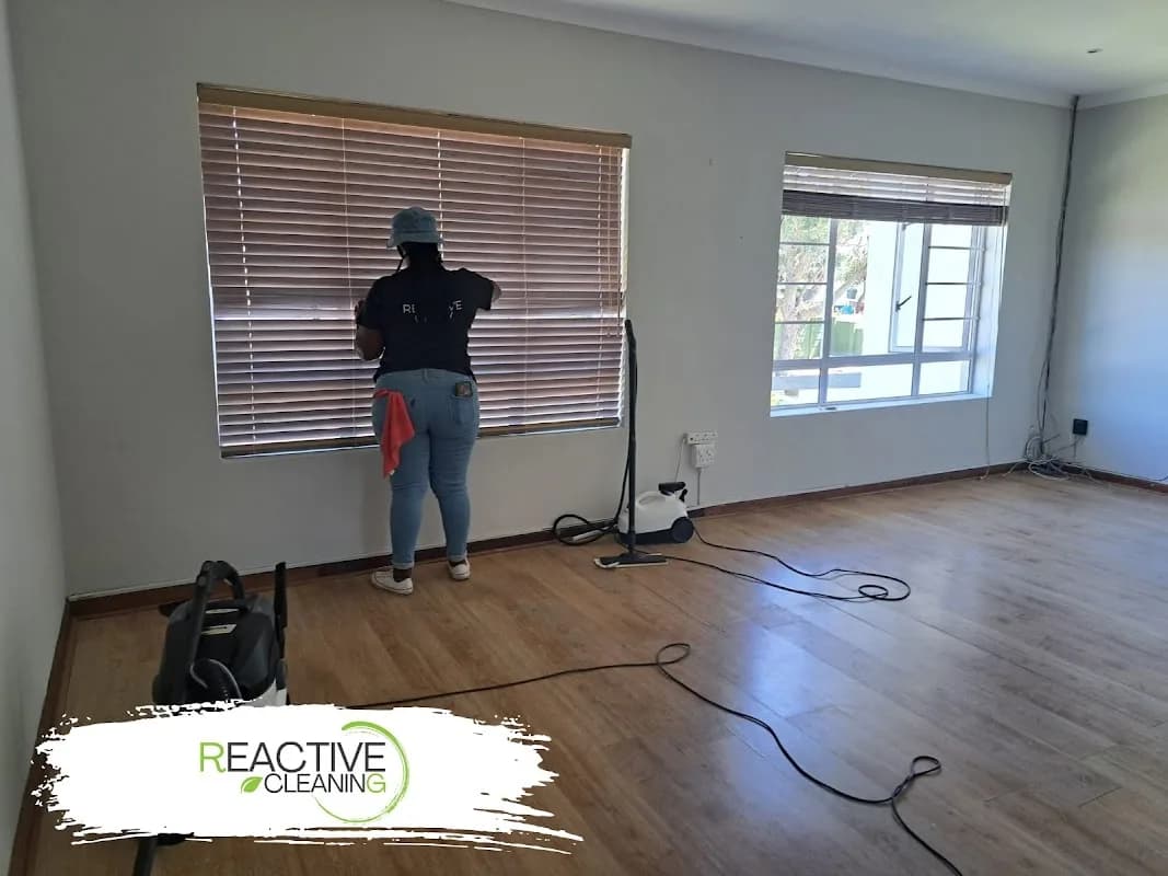 Reactive Cleaning in Humewood