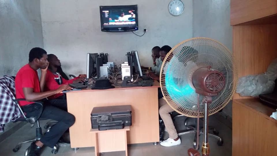 Browsease Full Office in Orile