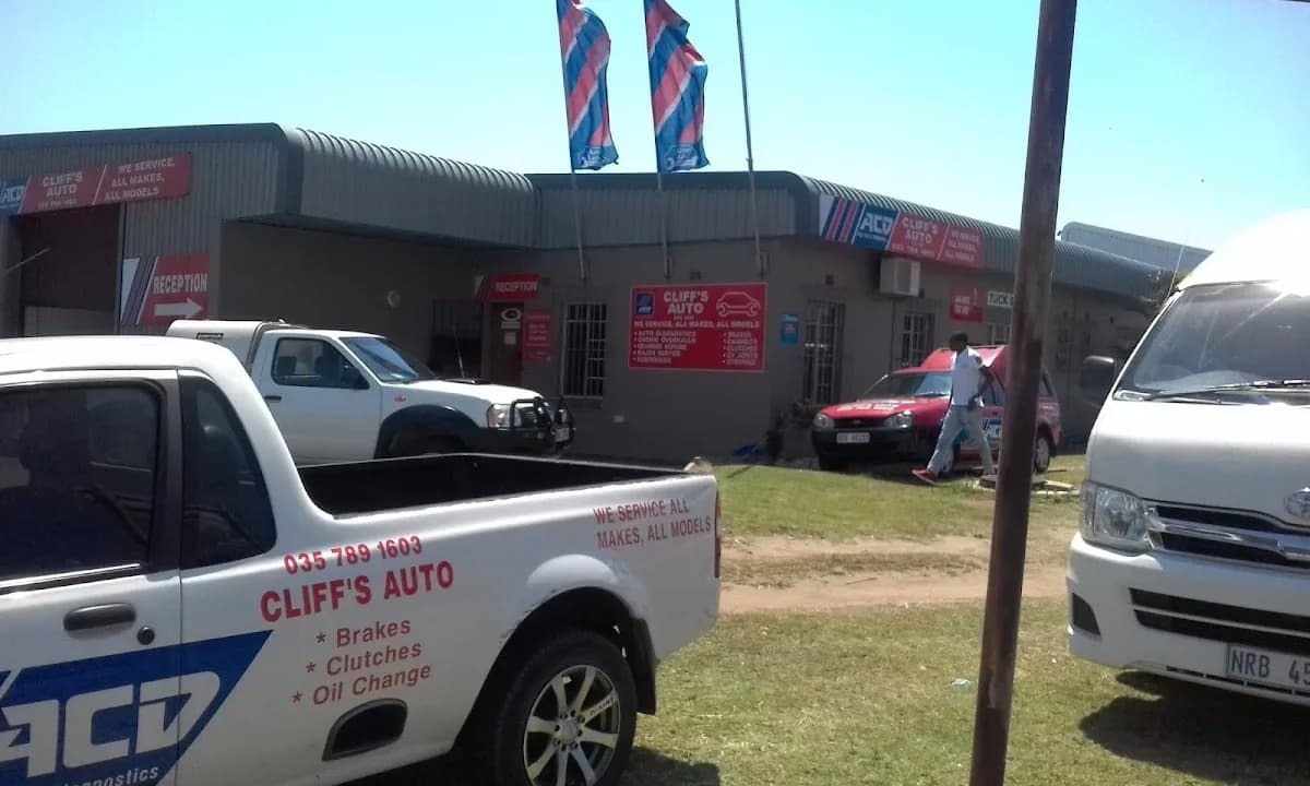 Cliffs Auto in Arboretum