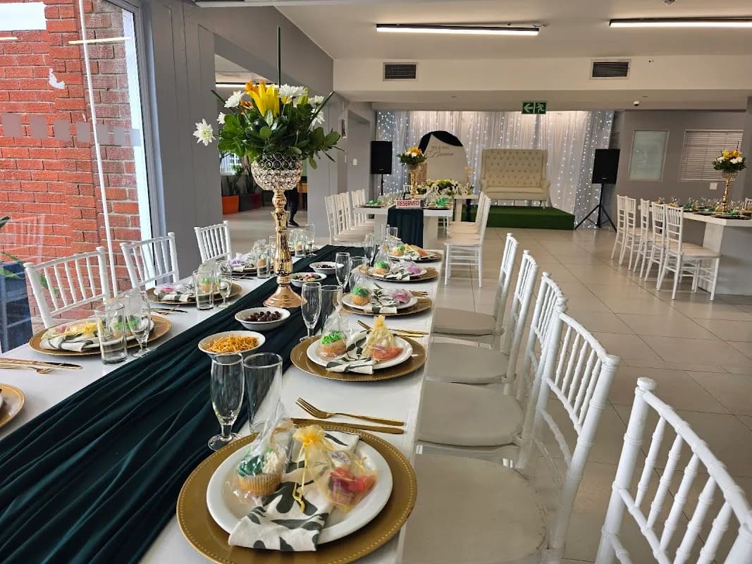 The Venue Cafe On Tsiba in Langa