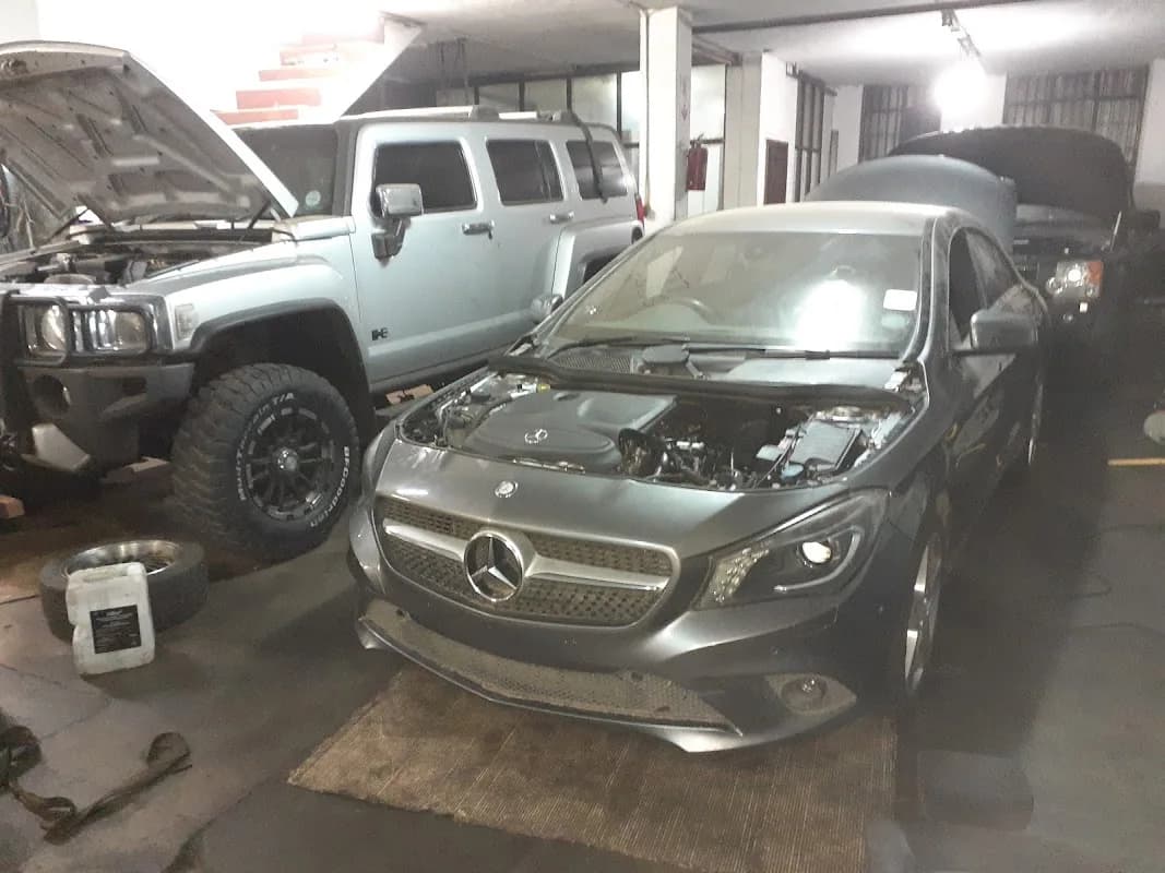 Newtop auto services in Newtown