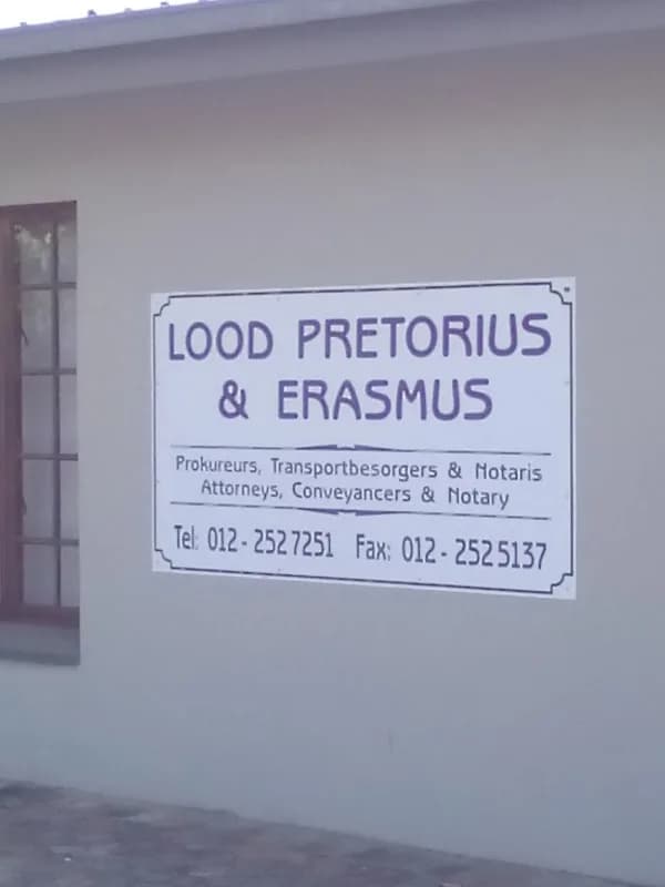 Lood Pretorius & Erasmus in Brits Central