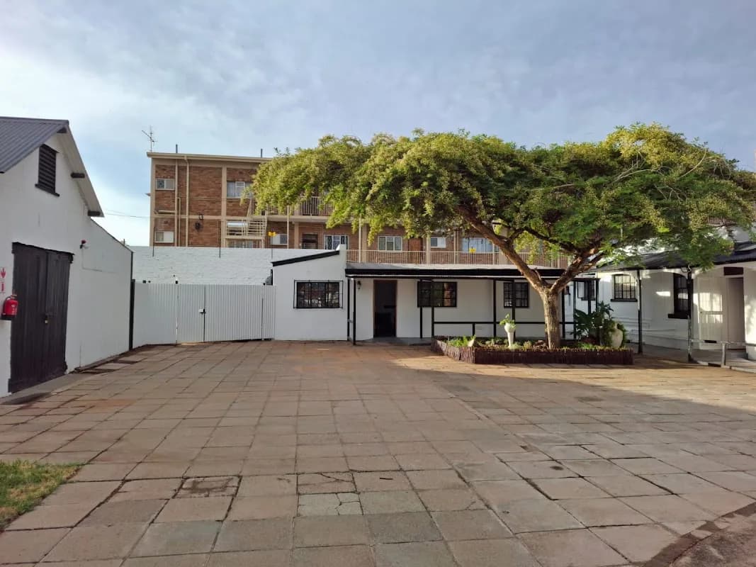 Bright Diamond Inn in Diamond Pavilion