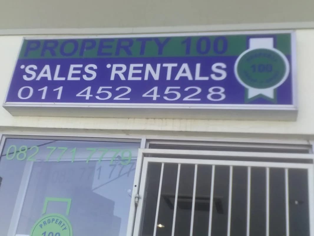 PROPERTY 100 in Sunnyside