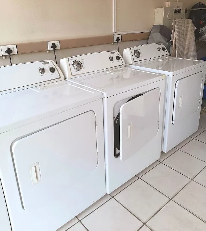 Meyerspark Laundry in Silverton