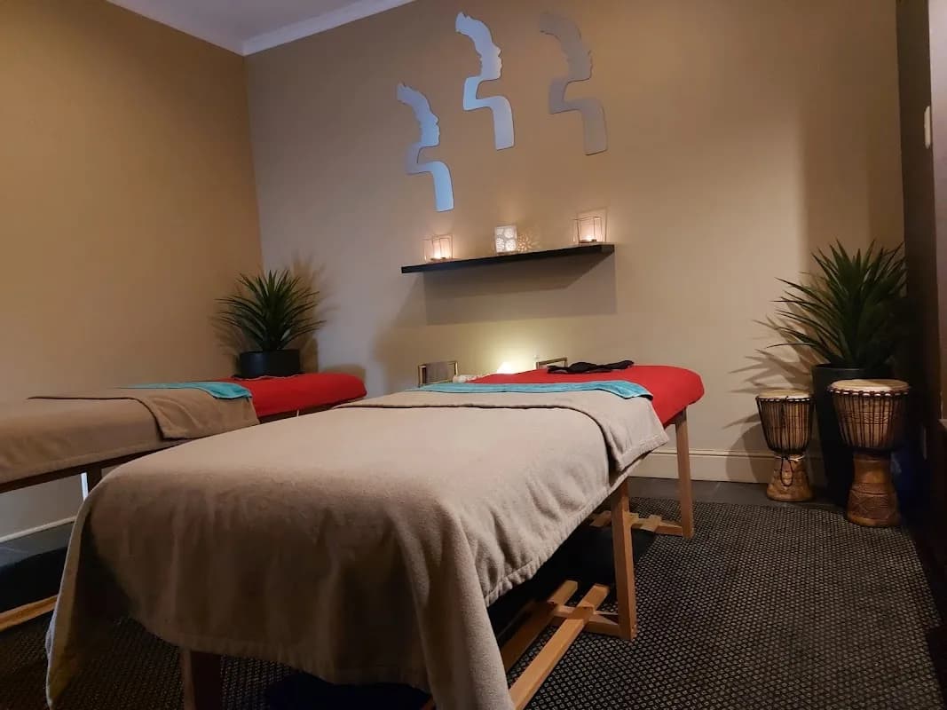 Sierra Massage Lounge in George South