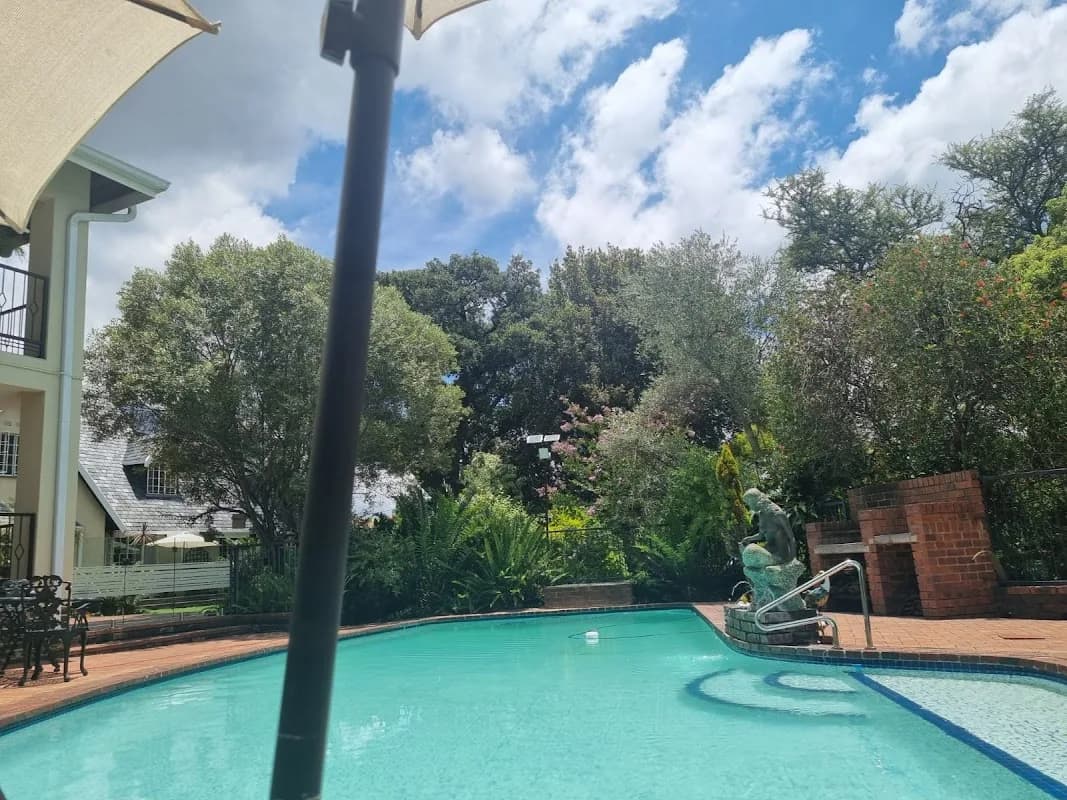 Gallo Manor Executive Bed & Breakfast in Woodmead