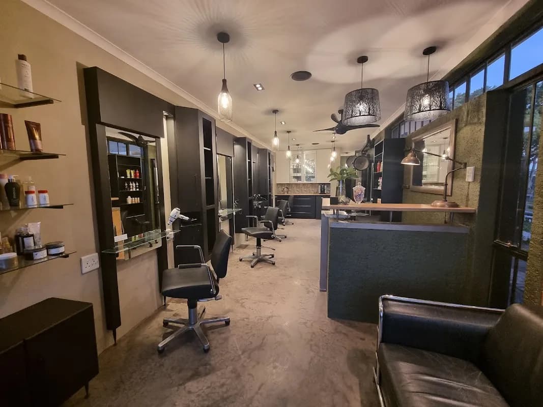Shockwaves Hair Studio in Humewood
