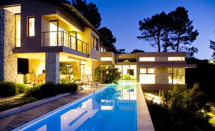 Pure Platinum in Thesen Island