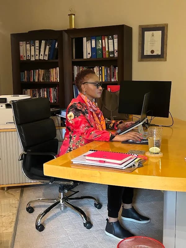 Dr Nomsa Ntshingila Psychological Services in Hyde Park