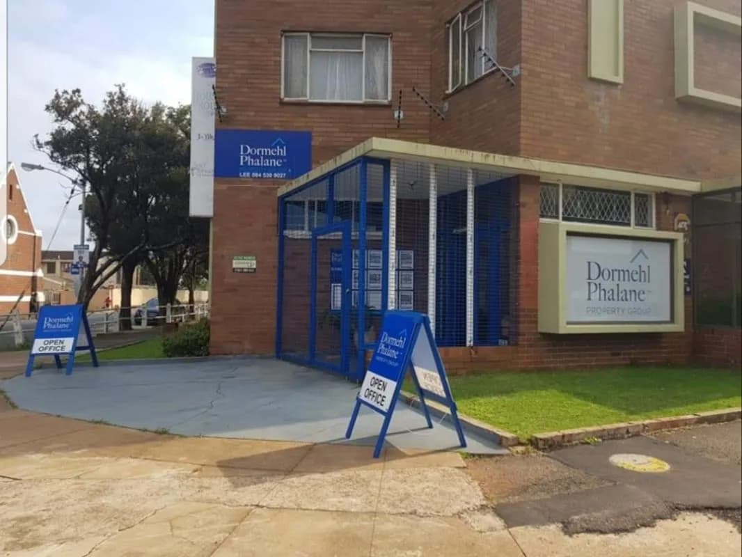 Dormehl Phalane Properties Glenwood in Glenwood
