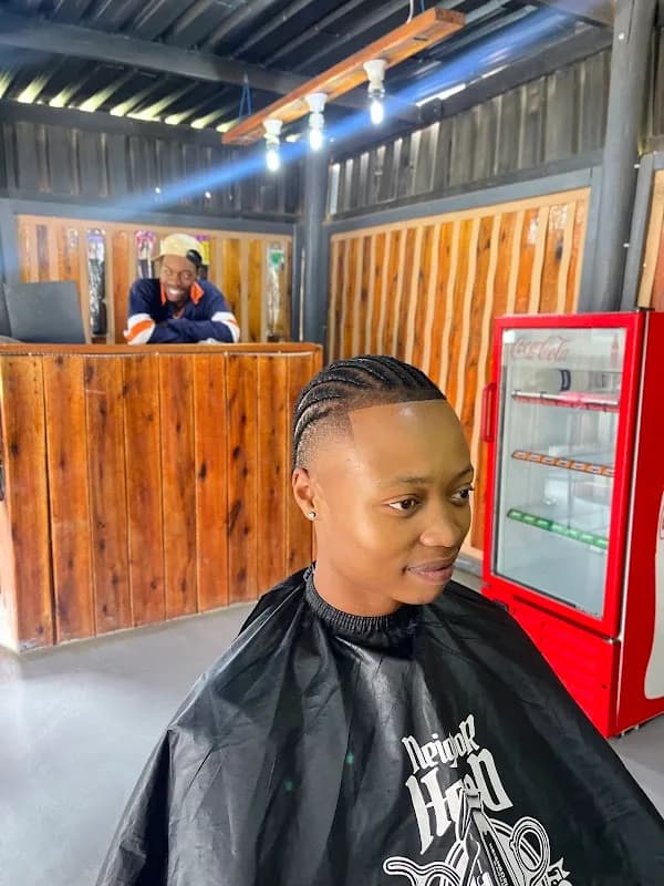 Neighborhood Barber in Riebeeckstad
