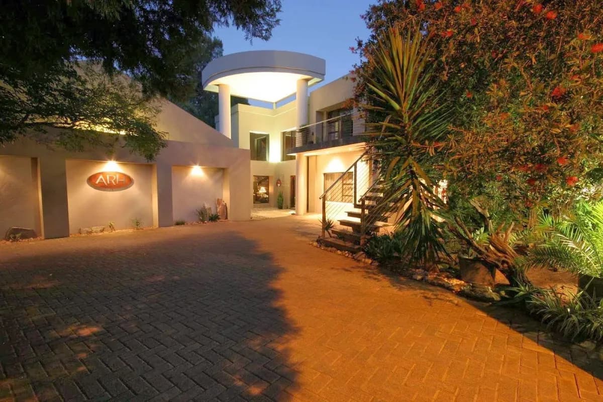 African Rock Hotel & Spa - "Relaxed Exclusivity" in Edenvale
